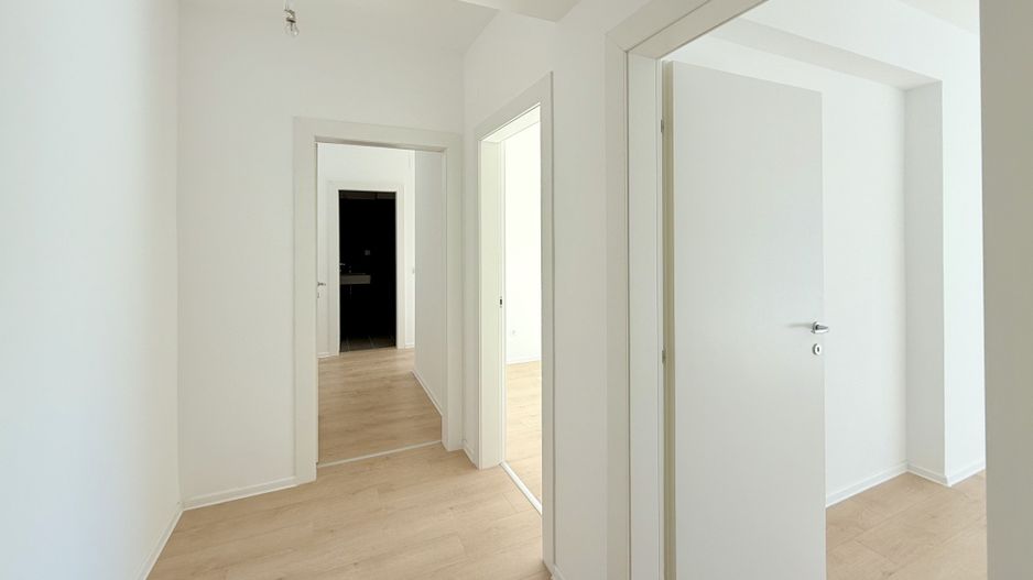 Apartament 4 camere spațios,  Sector 1, amenajat, comision 0% - Poză 2