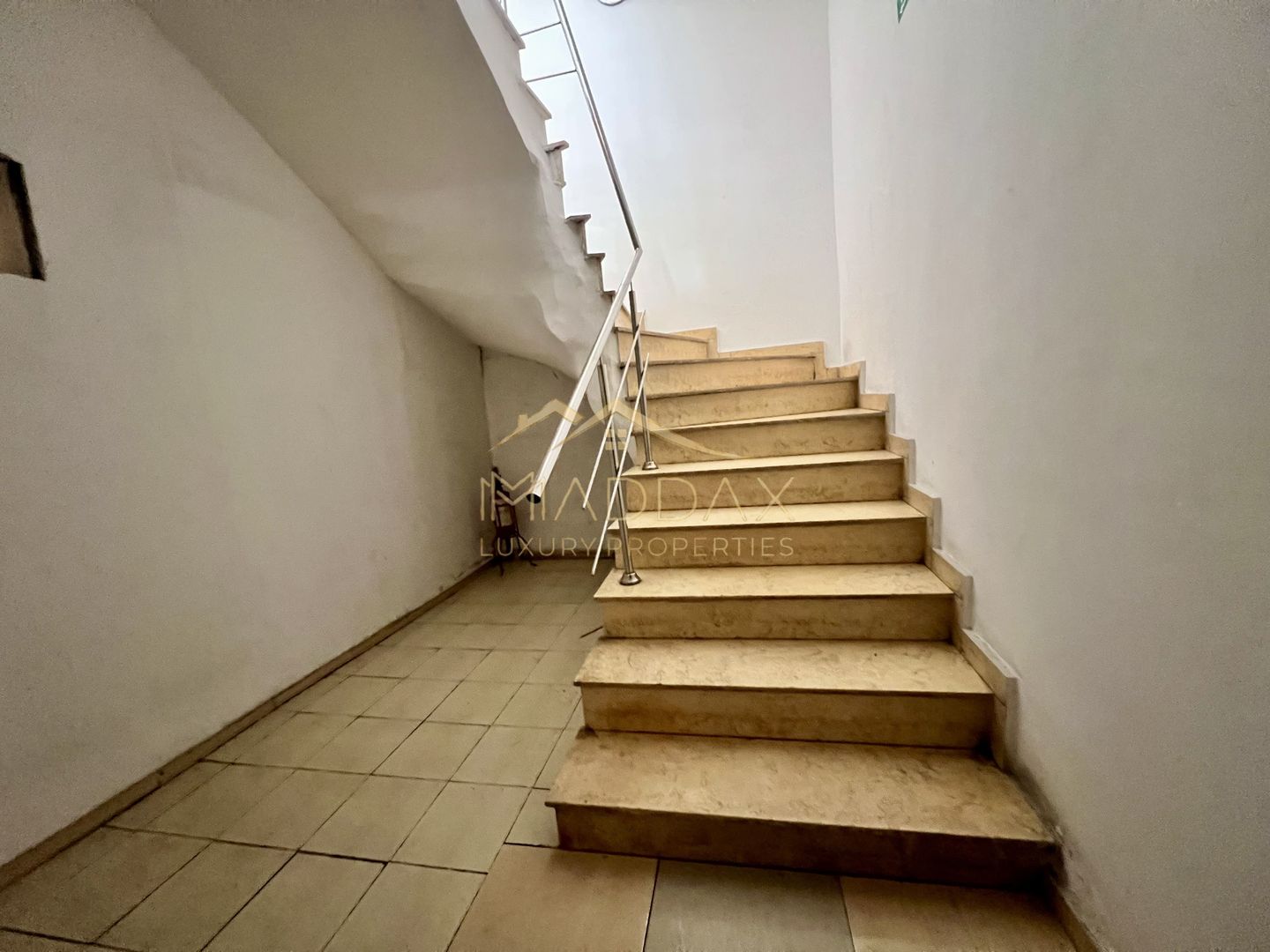 Spațiu Generos -  Subsol **350 mp | Acces Auto | Lujerului – Militari - Poză 7