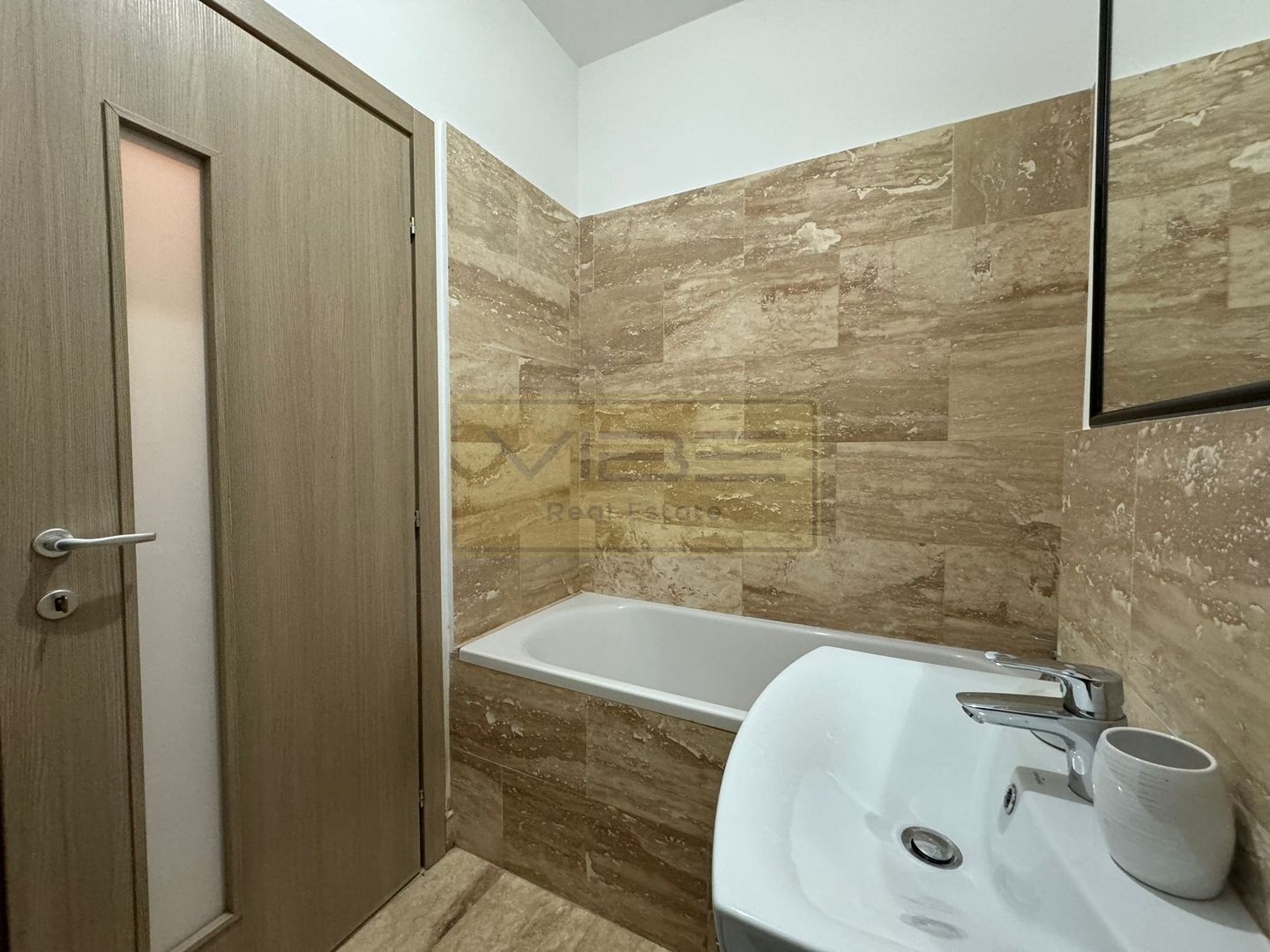 Apartament 1 camera decomandat Newton Nicolina - Poză 15