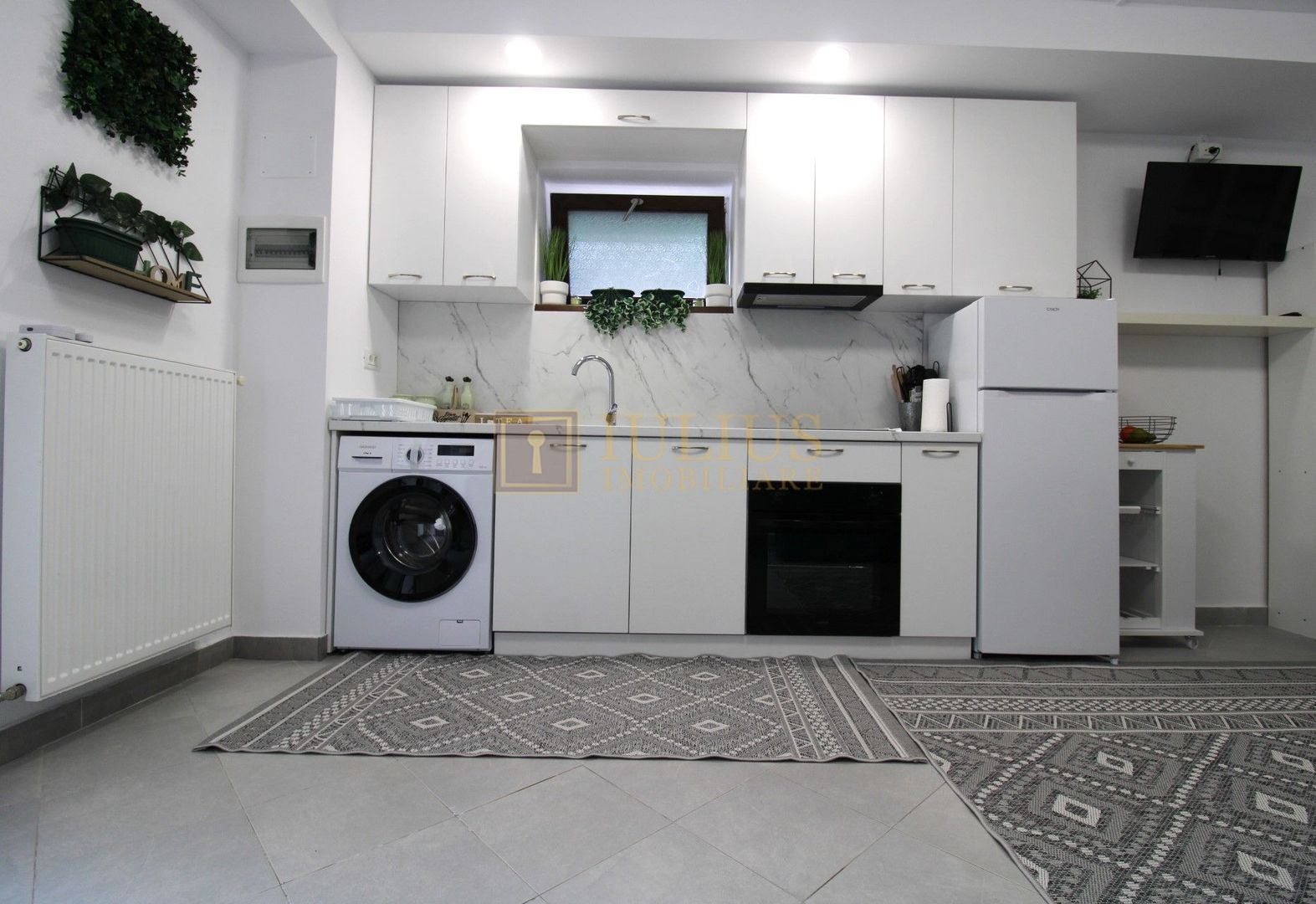 2 camere, prima inchiriere la demisol cu curte, terasă și parcare- Dumbrăvița - Poză 3