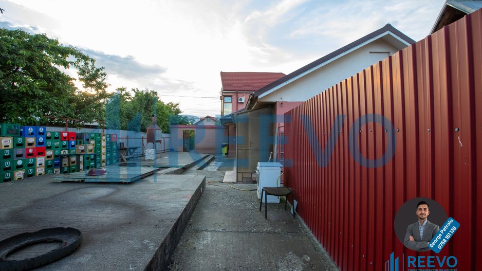 Casă + Spațiu Comercial de vânzare, Șerbanești, Bacău - Poză 24
