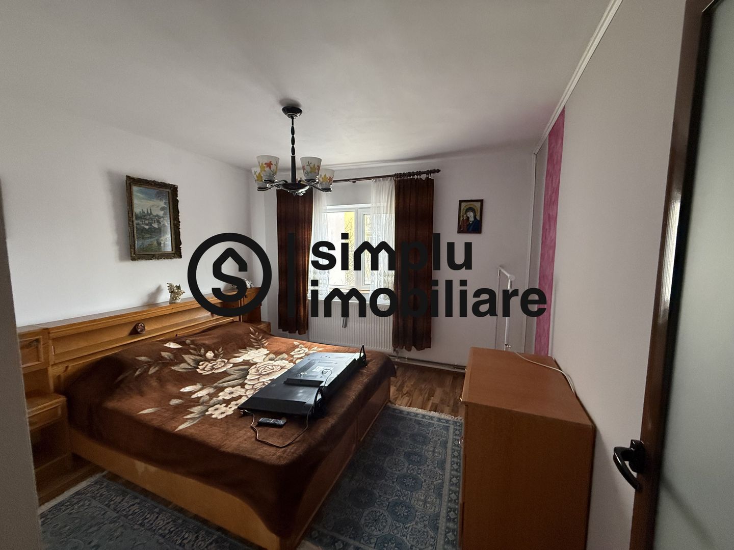 3 decomandate, et 2/4, 1 Mai - 140 000 Euro - Poză 8