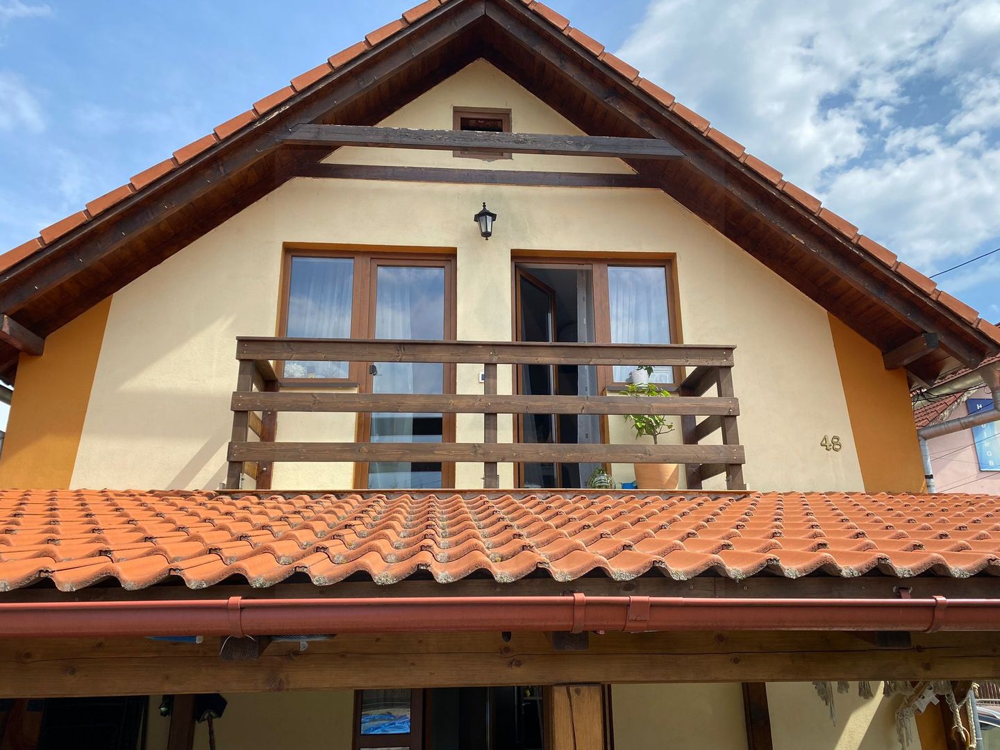 Casa moderna 4 camere 100 mp utili curte si parcare privata Cisnadie - Poză 14