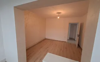 Apartament 2 camere decomandat Tractorul Brasov - Poză 11