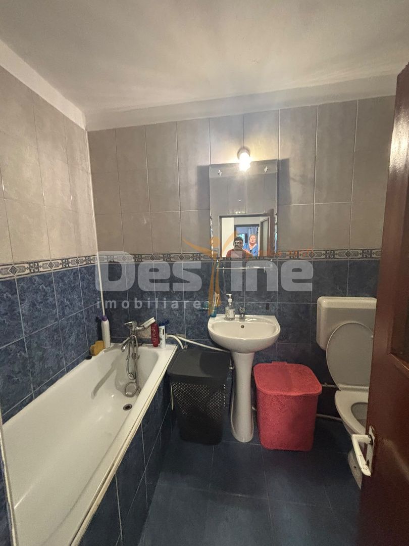 Casă de vânzare 5 camere | Giulesti | 110 mp | 200.000 EUR - Poză 14
