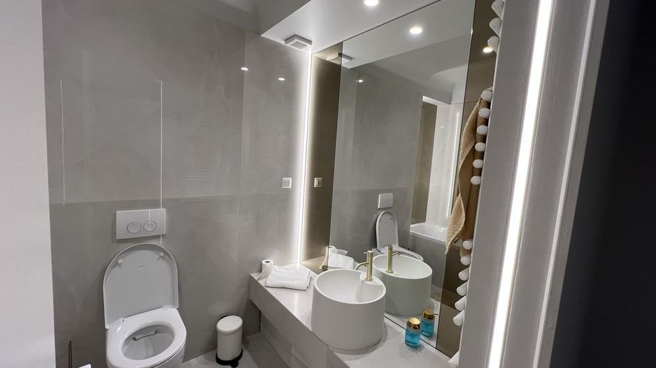 Apartament 2 camere de inchiriat Cortina North - Poză 4