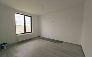 Casa - 444mp teren - 4 camere- cartierul nou -154.990 euro - Poză 2