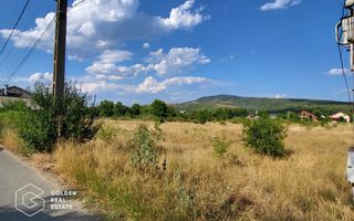 Teren intravilan, 2500 mp, comuna Ghioroc - Poză 1