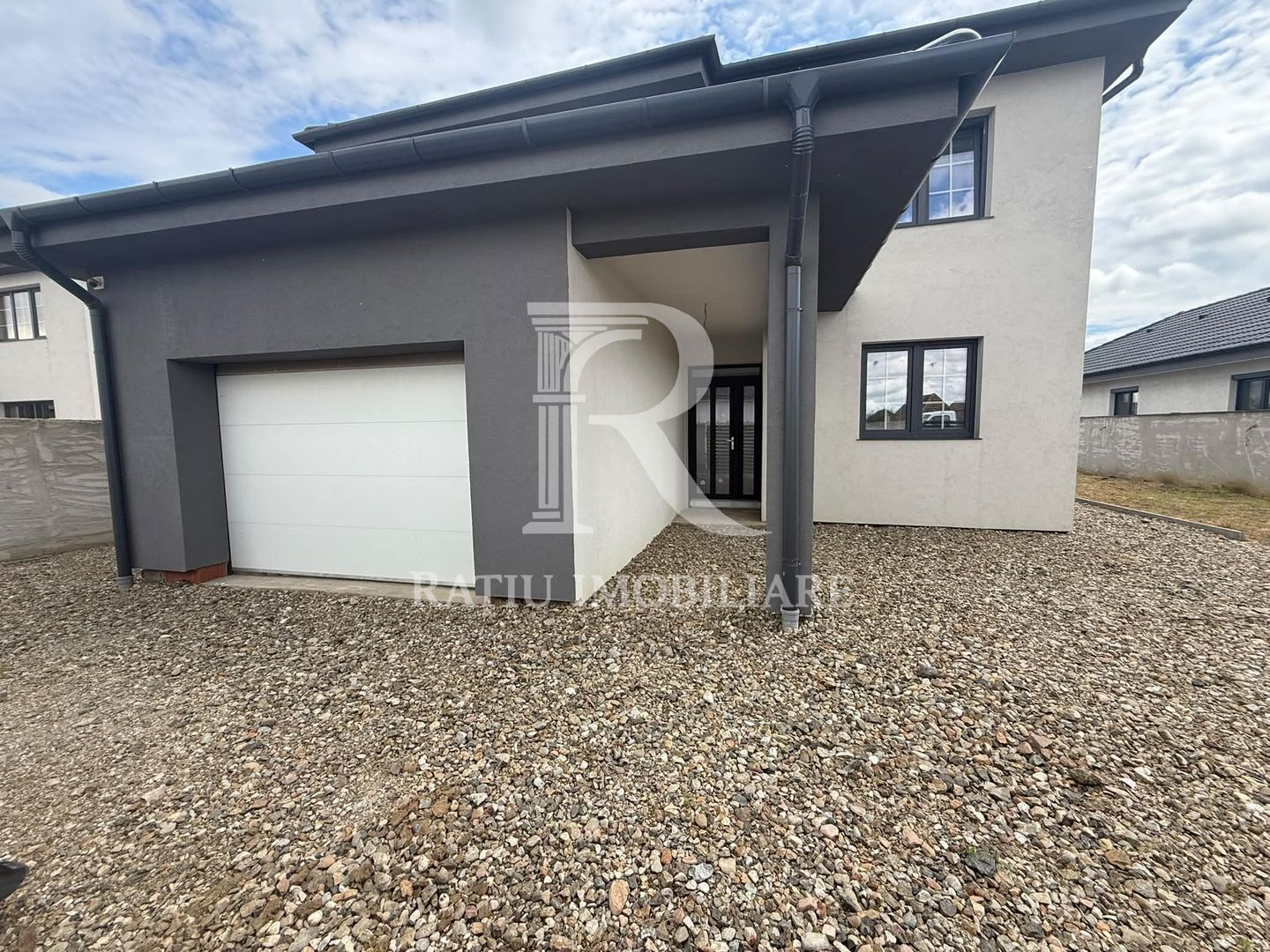 Casa de vanzare cu 4 camere | Cihei | Finisata | Bihor - Poză 5