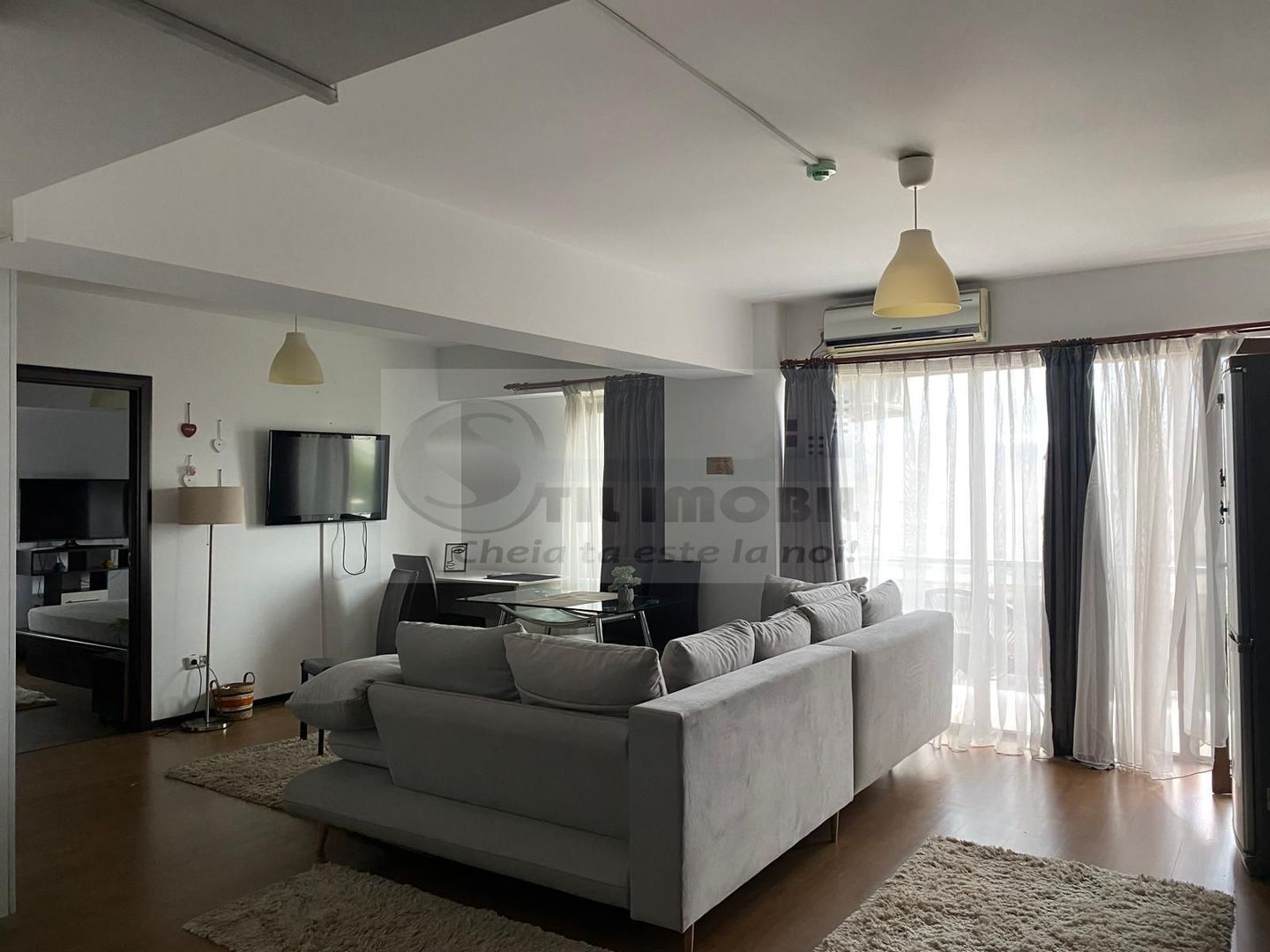Ap 2 cam, open-space zona Universitatea Gh.Asachi-Palas 148.000€ - Poză 1