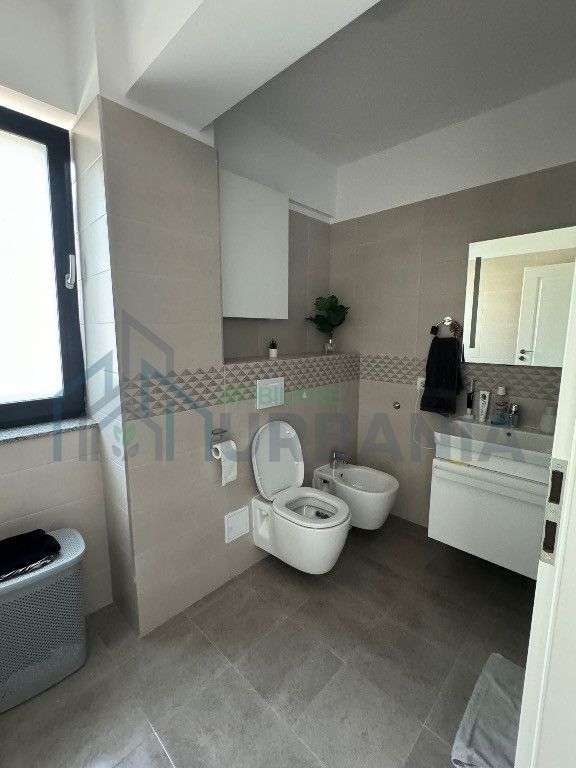 Apartament 3 camere, boxă și loc de parcare subteran, Pepinierei, Miroslava - Poză 5