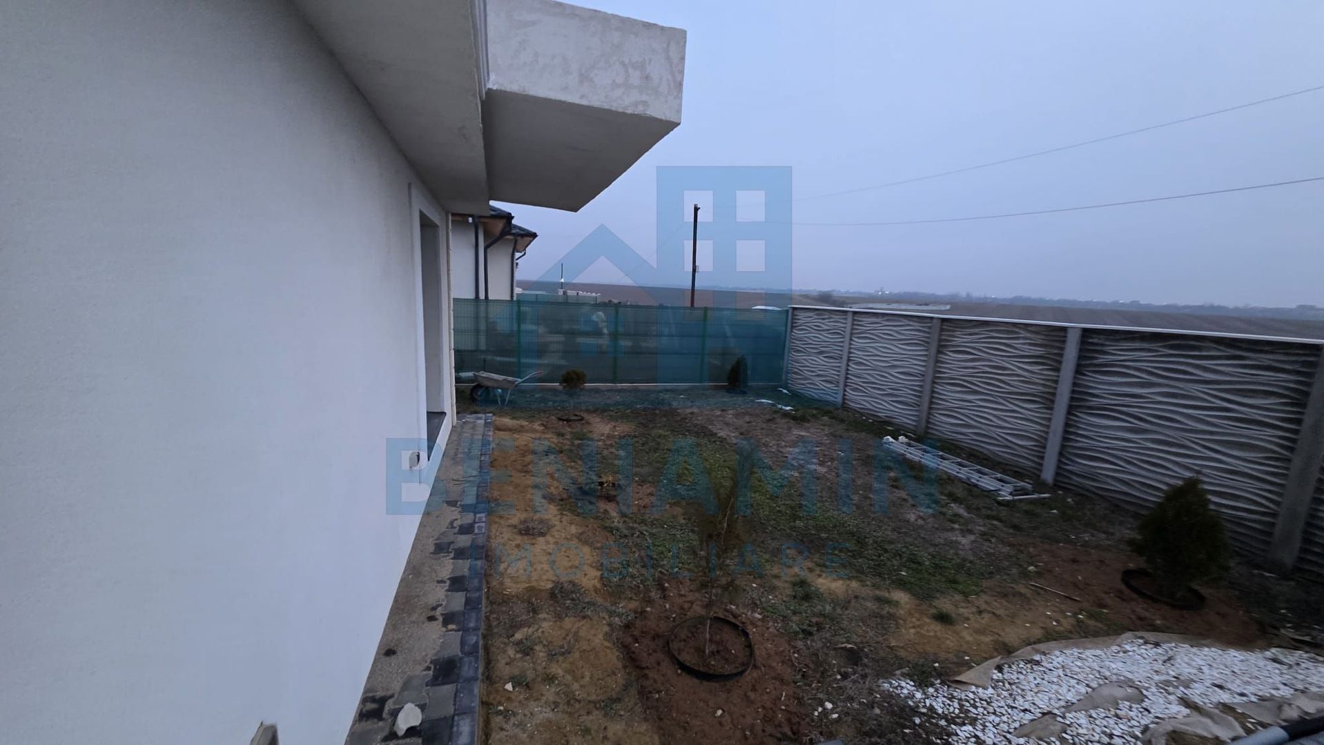 Casa noua 4 dormitoare 2 bai P+1 zona Selgros Teilor - Poză 13