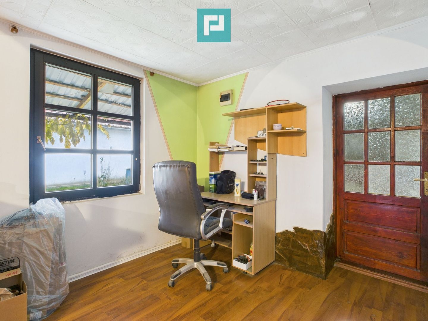 Casă cu 4 camere în Chișineu Criș - Poză 14