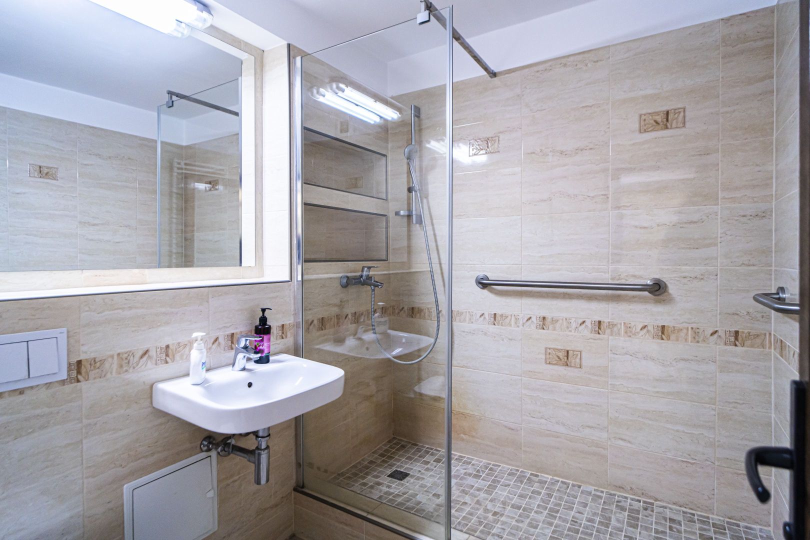 Apartament 2 camere Militari- Uverturii, comision 0 - Poză 7