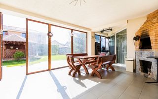 Dumbrăvița, la intrare – casă exclusivistă ideală locuință sau birou - Poză 8