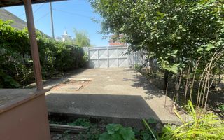 Casa de inchiriat, Micro 17  - curte spatioasa, loc de parcare - Poză 5