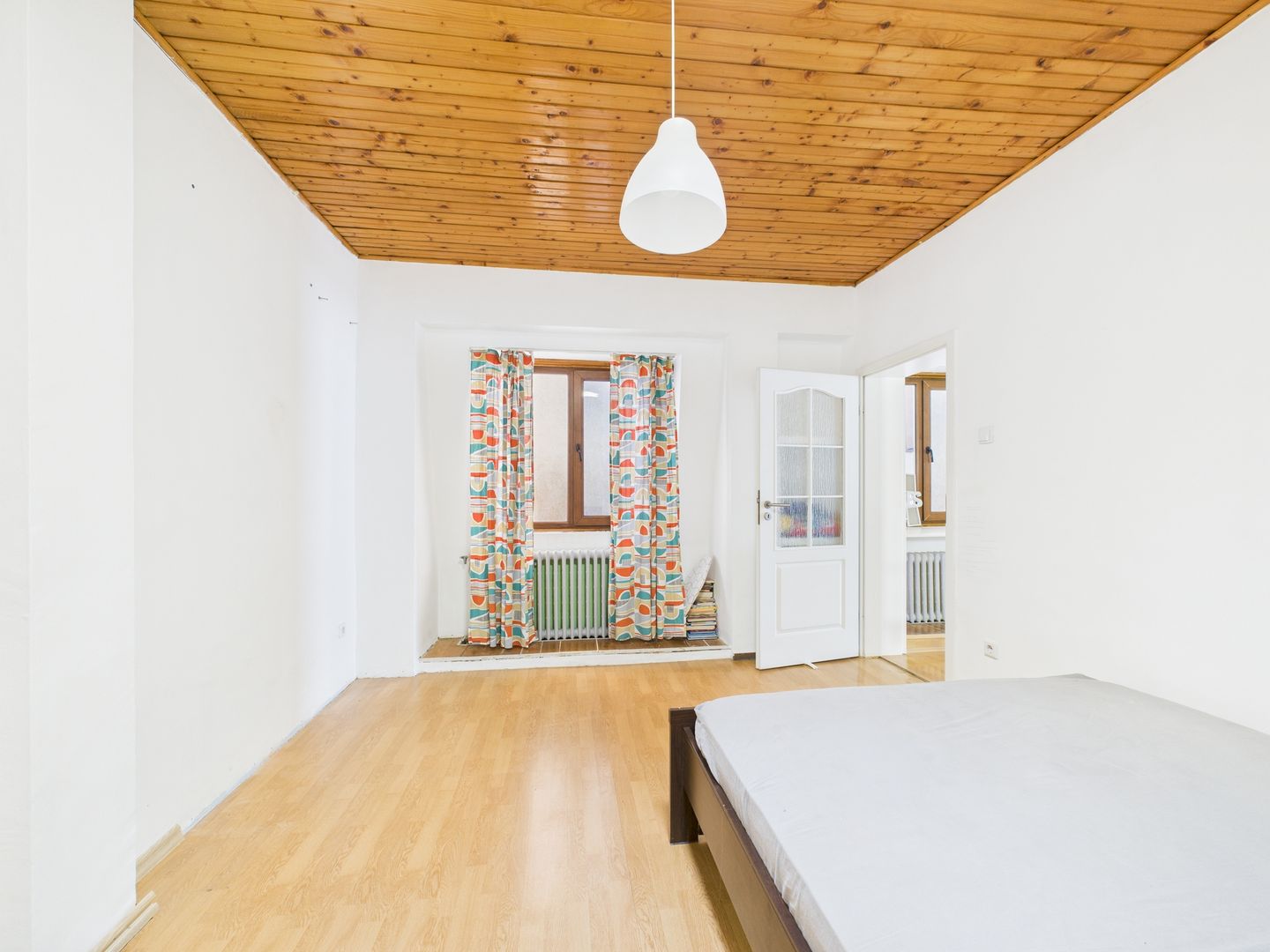 Casă / Vilă cocheta cu 3 camere - de vanzare - zona Basarab - Poză 18