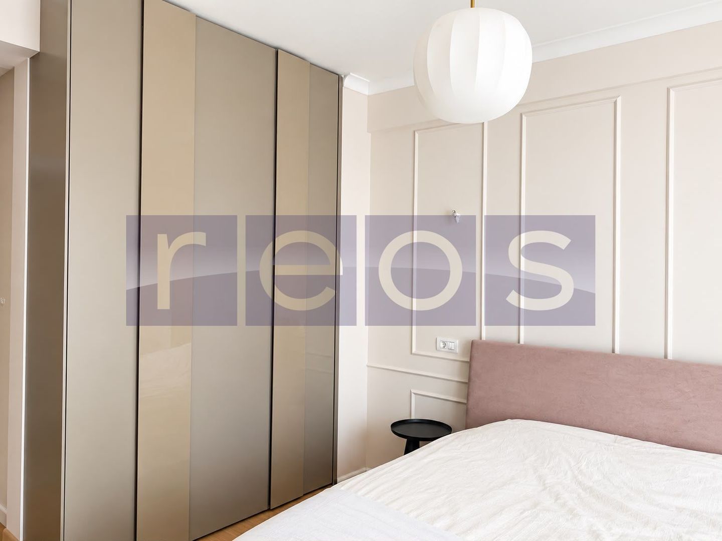 VANZARE APARTAMENT 3 CAMERE  DEOSEBIT | 74MP | PARCARE-MOBILAT-UTILAT - Poză 3