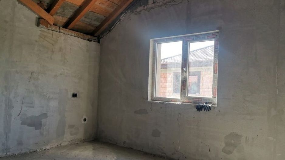 Casa la gri  Jieni, Simnic  - Poză 8