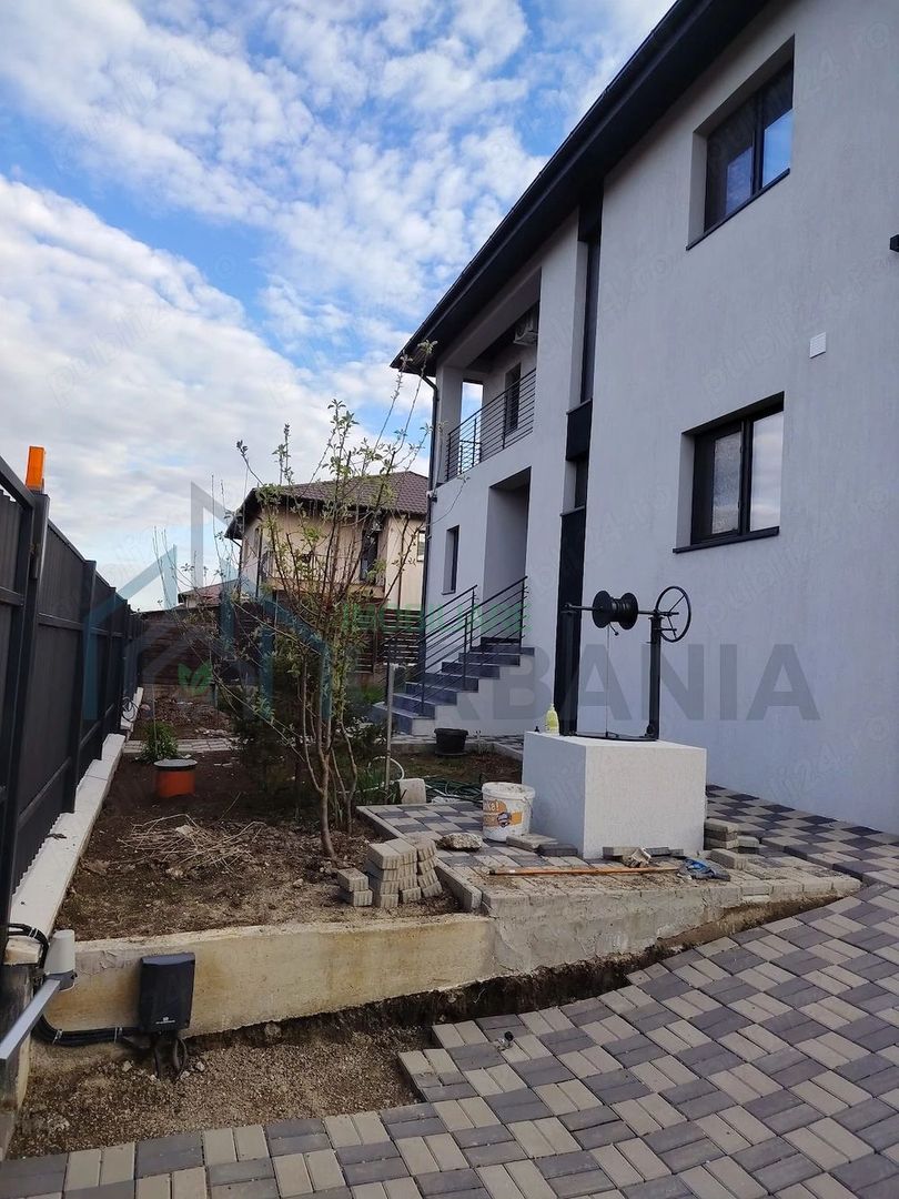 Casă cu etaj de vânzare, Miroslava – 500 mp, 4 camere, an construcție 2025 - Poză 1
