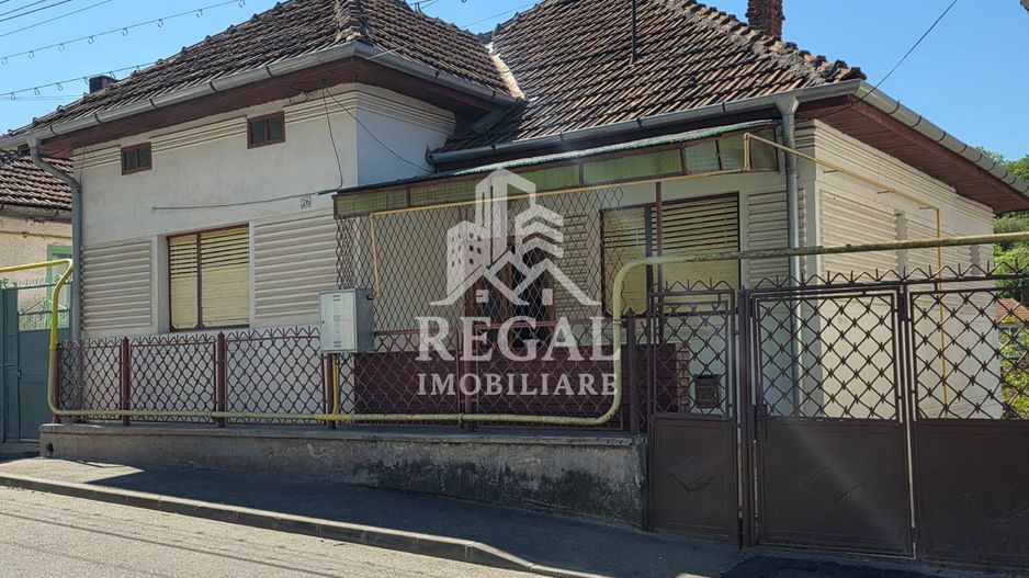 Casă de vânzare în zona Chizid – 4 camere - Poză 1