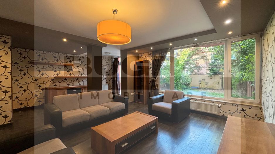 Casă cu 6 camere, 320 mp utili, gradina, garaj, zona Home Garden - Poză 1