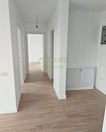 CLADIRE BIROURI SAU COMERCIAL | 550 MPU | 22 CAMERE 10 BAI 8 PARCARI | DAMAROAIA - Poză 5