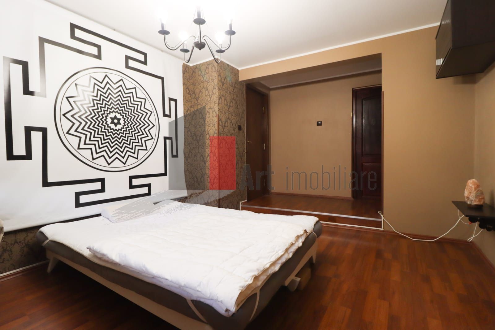 Vila "VARDA" , 200 MP utili, teren 160 mp - Poză 11