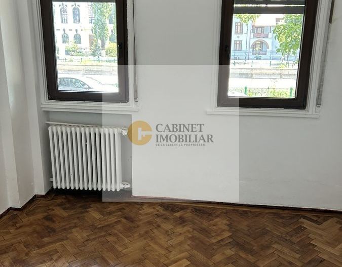 Bd Mihail Kogalniceanu - Facultatea de Drept | 3 camere  | Parter - Poză 5