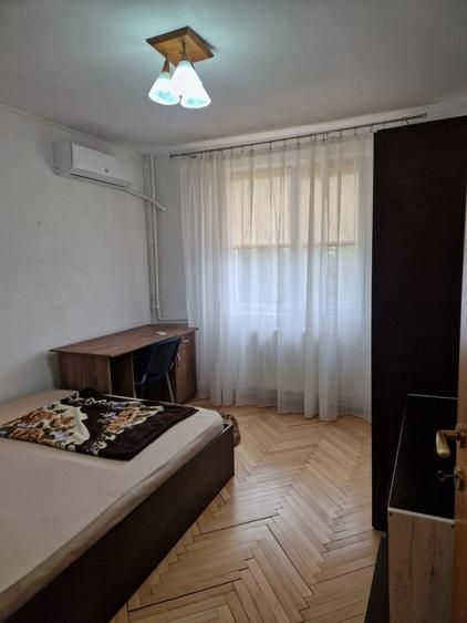 De inchiriat apartament cu 3 camere , Oltenitei sector4 - Poză 2