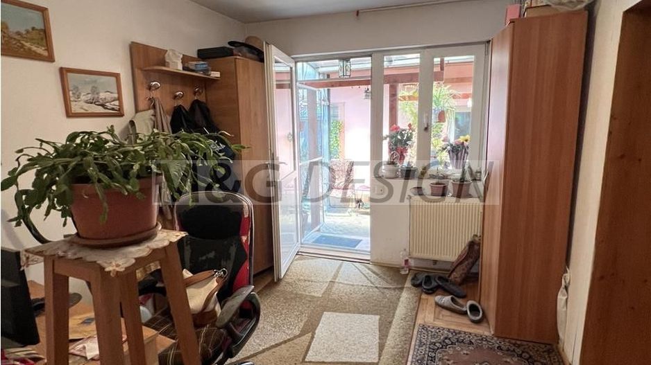 Casa pentru 2 familii zona Ghiroda CENTRALA teren 570mp - Poză 5