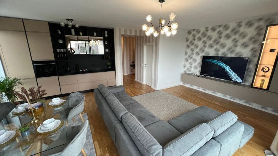 Apartament 4 Camere Jandarmeriei The Ivy Residence - Poză 1