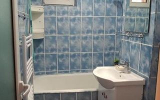 De inchiriat apartament 2 camere Micro 20 , 300 euro - Poză 7