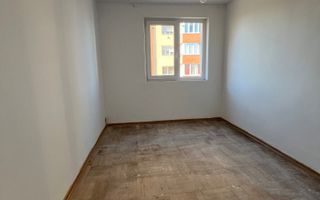 Apartament 3 camere de vânzare – Micro 7 - Poză 3