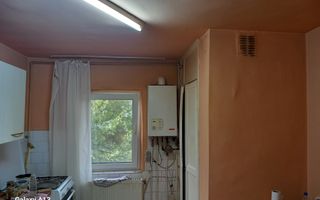 ageuropa.ro vinde ap 3 cam DECOMANDATE 90mp la etajul 3 în Micro 16. - Poză 2