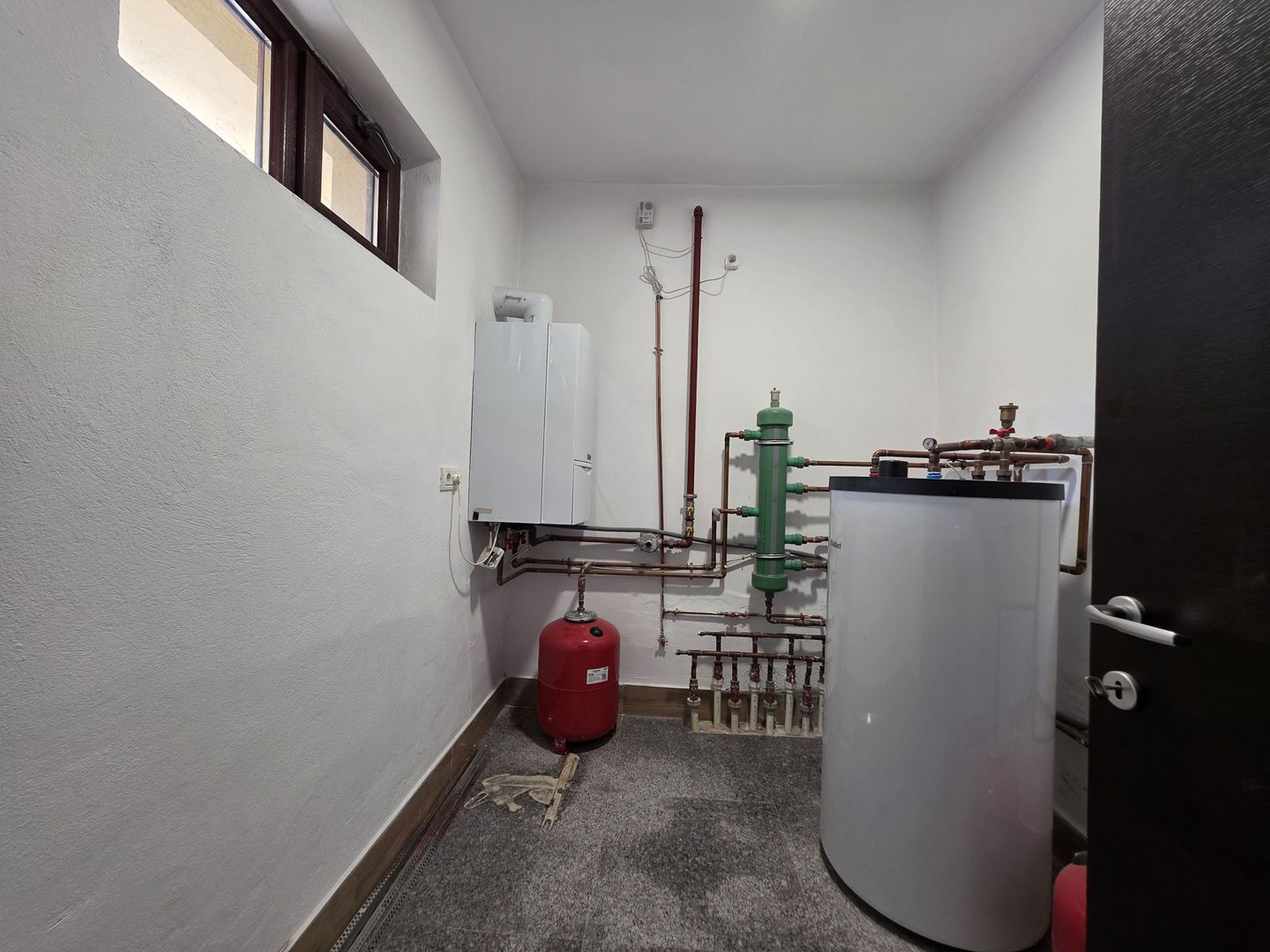 Vila individuală cu piscină privată,, teren 1000 mp – Pipera - Poză 37