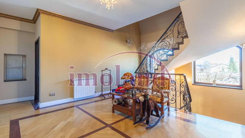 Vila cu piscina si garaj - 6 dormitoare - Pantelimon - Poză 15