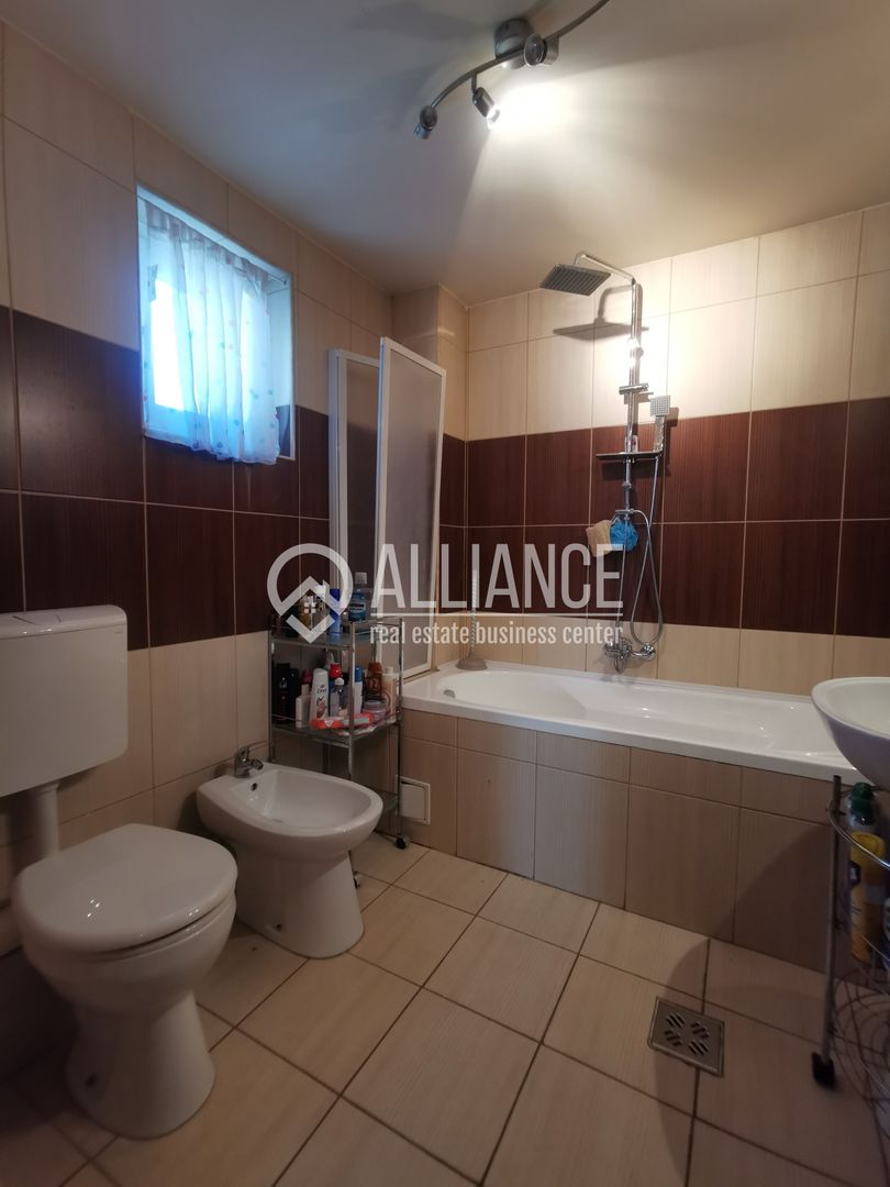 De vânzare apartament 3 camere statiunea Mamaia, zona Butoaie - Poză 13
