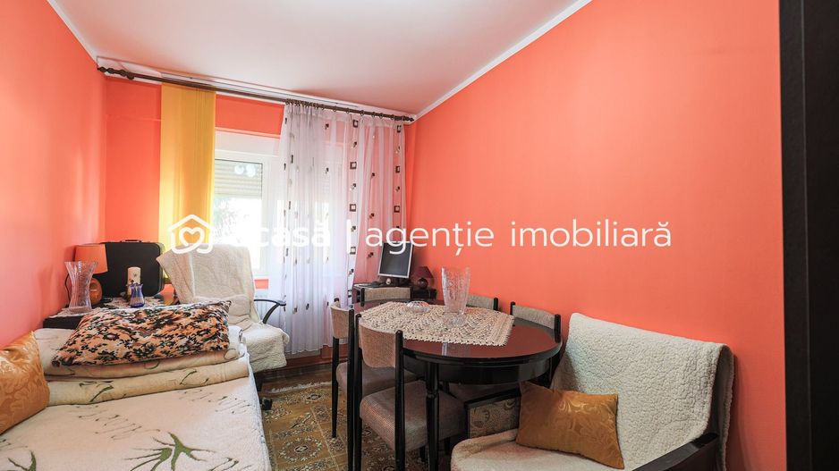 Apartament, la etajul 1, cu balcon spre zona verde, malul Muresului - Poză 7