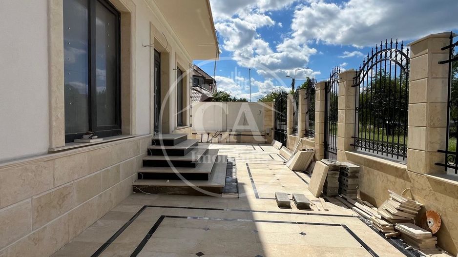 Casă de vânzare P+E+M cu 7 camere in Cartierul Grigorescu, Oradea - Poză 20