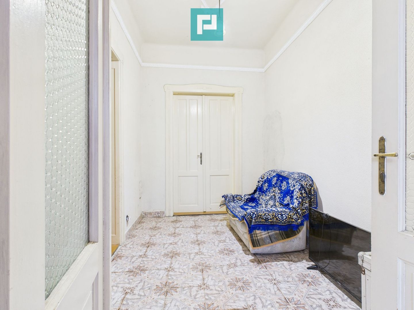 CONAC IMPRESIONANT ÎN GHIOROC - Poză 42