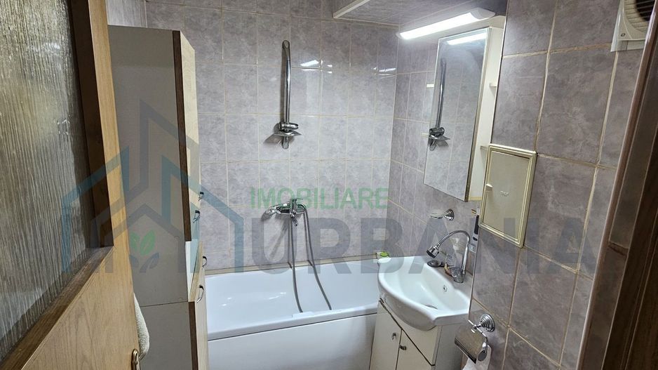 Apartament 3 camere de vânzare în Podu Roș, Iași - 53,53 mp - Poză 4
