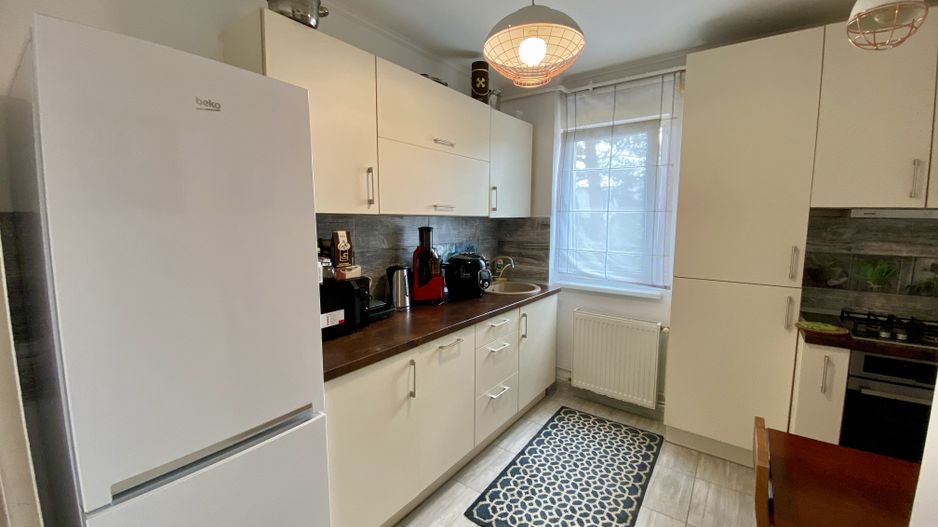Apartament cu 2 camere in Astra, Bd Saturn - Poză 16