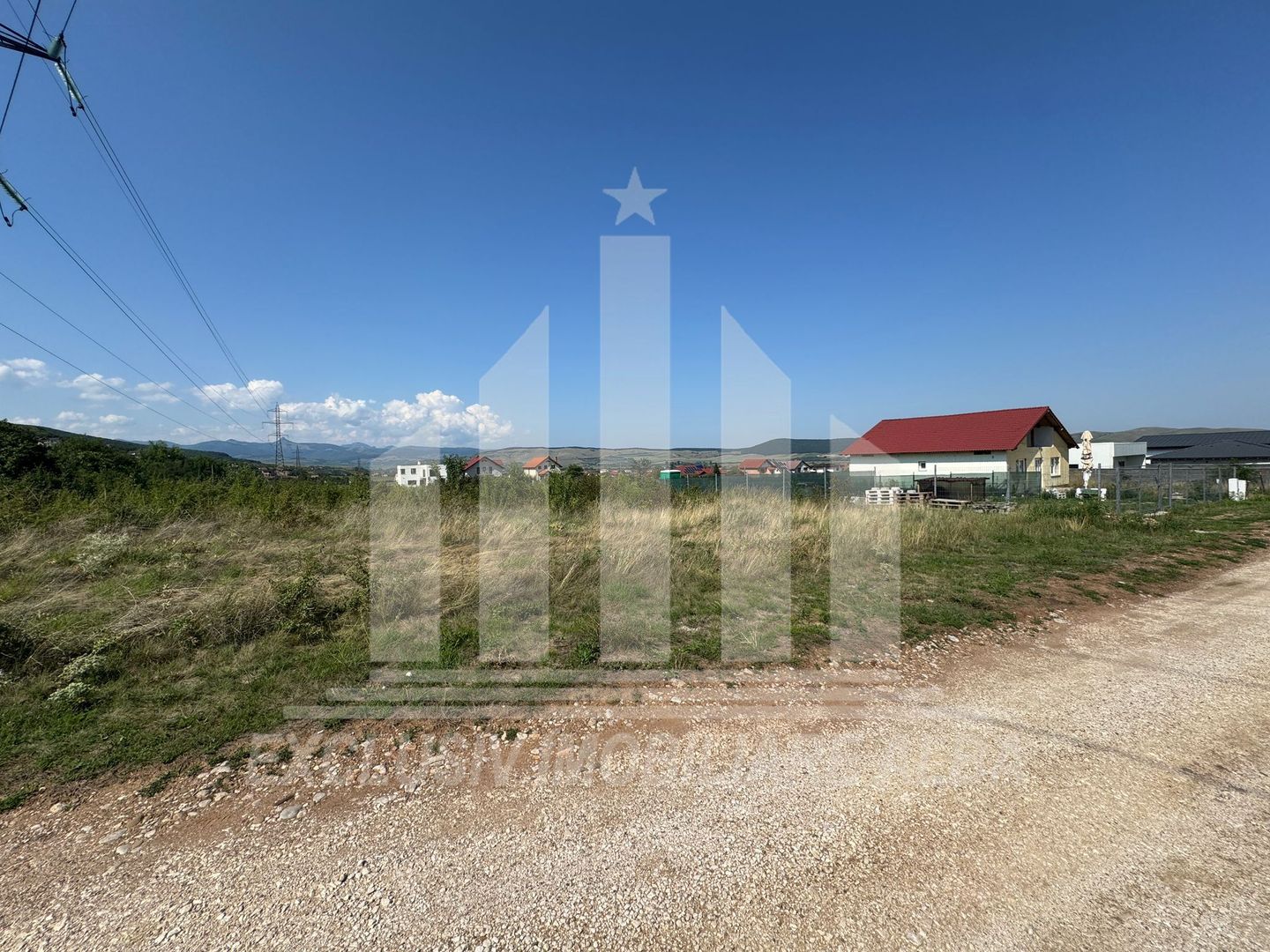 Teren intravilan | 1300 mp | 45 ml deschidere | Alba-Micesti - Poză 2