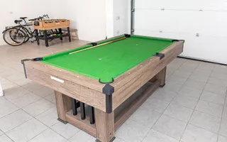 Vilă 5 dormitoare, 4 băi, 2 248mp teren, piscină. Preț: 229 000 E. - Poză 40