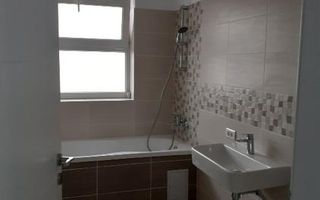 Casă duplex spațioasă, modernă, 2 băi, 2 locuri de parcare, terasă, priveliște - Poză 8