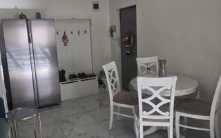Apartament 2 camere, 44mp, balcon, parcare, strada Eroilor - Poză 2