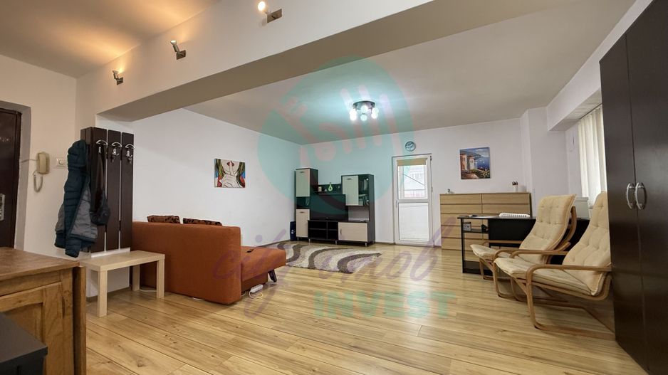 Garsonieră luminoasă cu 2 balcoane – Calea Călărașilor - Poză 1