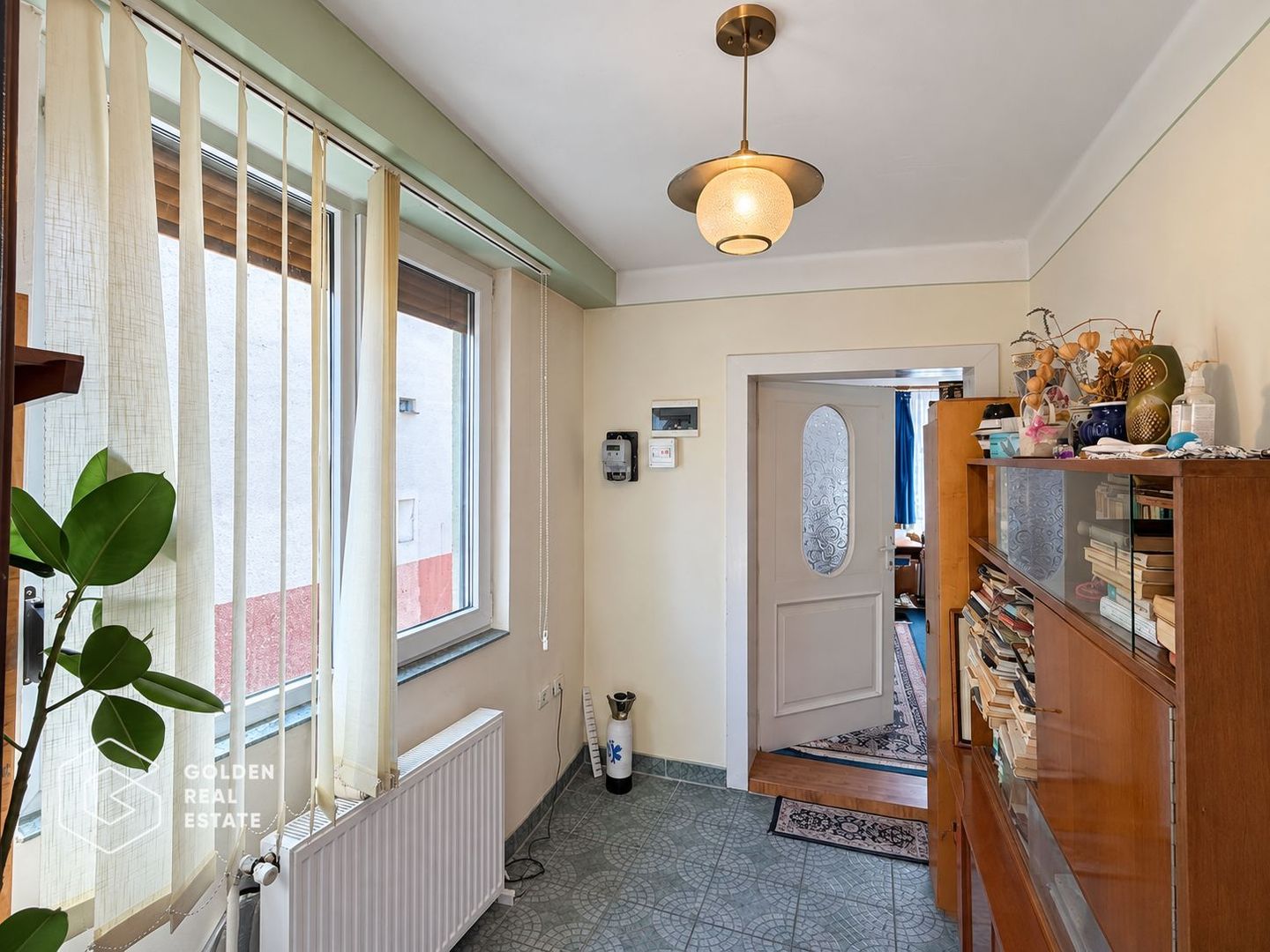 Casa din caramida, 3 camere + anexa, teren 262 mp,  zona Vlaicu - Poză 10
