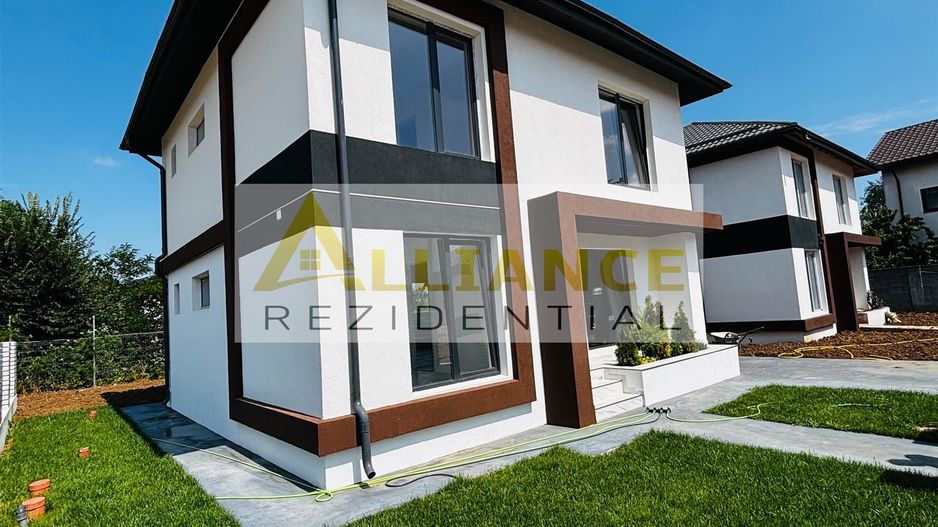 Casa individuală 4 camere - 3 băi  teren 300 mp ! - Poză 1